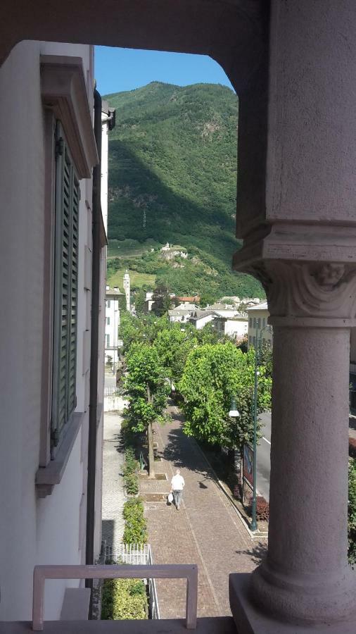 Bed And Breakfast Sweet Home Tirano Exterior foto